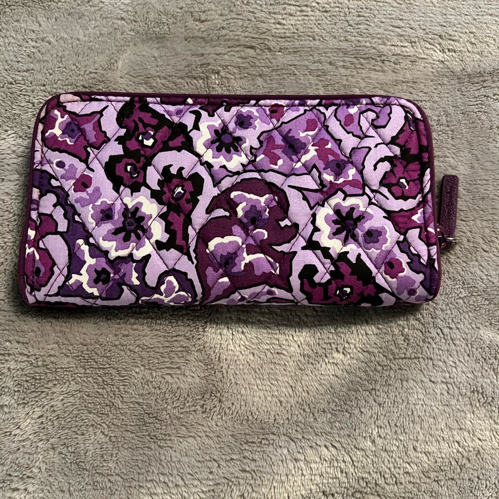 Brand new Vera Bradley wallet